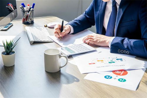 管理咨詢在數(shù)字時代的重要性 洞察趨勢 擁抱變革